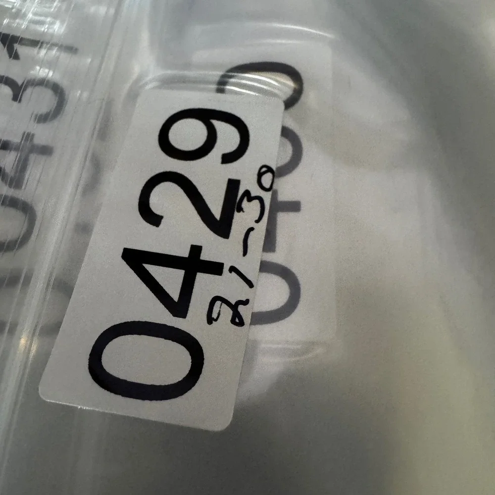 REI-Coop Sahara Convertible Cargo Pants Women's 24W Tan Outdoor Hiking Ankle Zip - Picture 12 of 12